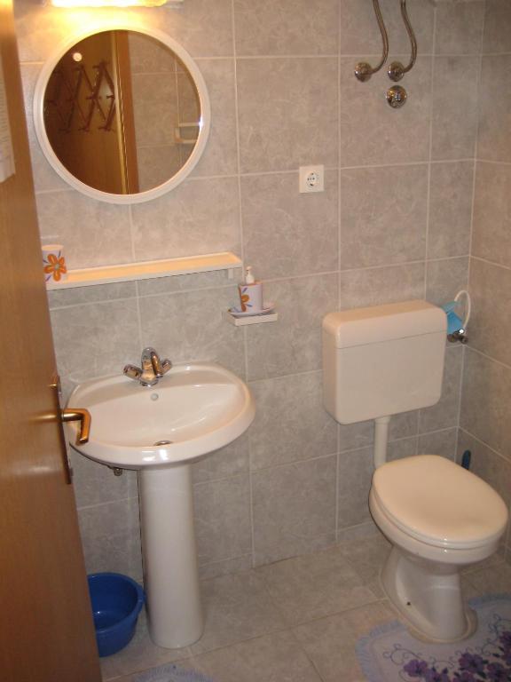 Rooms & Studio Villa Tatjana Supetar Ruang foto