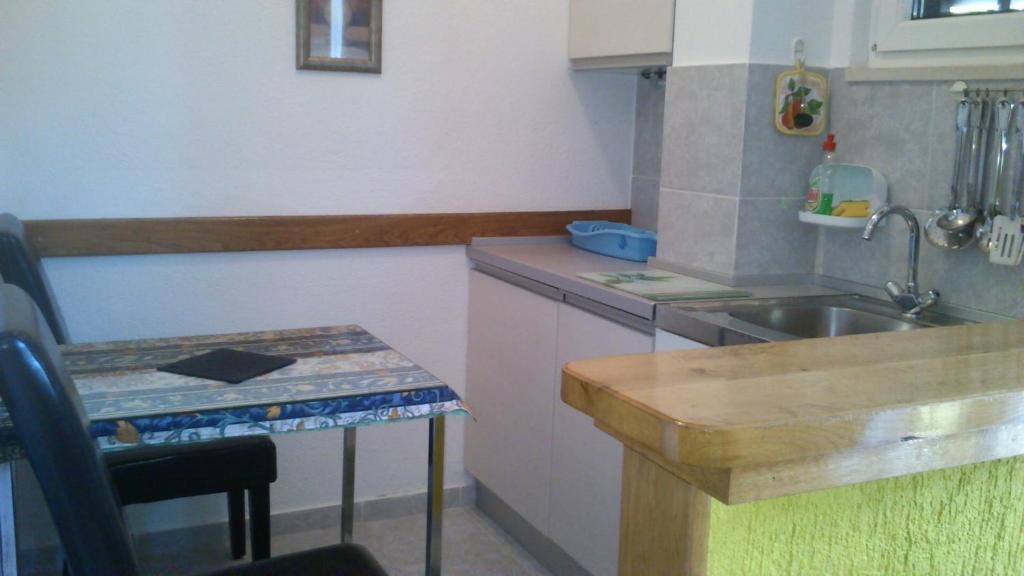 Rooms & Studio Villa Tatjana Supetar Ruang foto